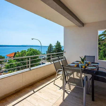 아파트 Modernes Nur 100 Meter Zum Mit Grillplatz, Meerblick, Klima 크리크베니카