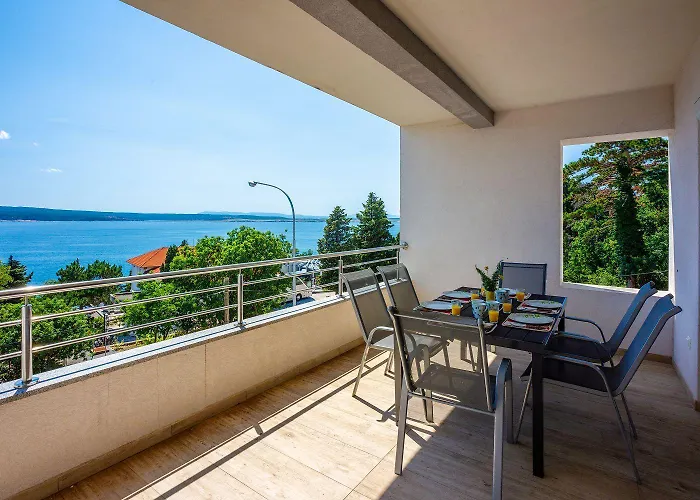 Apartamento Modernes Nur 100 Meter Zum Mit Grillplatz, Meerblick, Klima Crikvenica