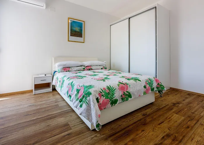 Modernes Nur 100 Meter Zum Mit Grillplatz, Meerblick, Klima Apartamento *