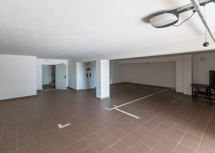 Modernes Nur 100 Meter Zum Mit Grillplatz, Meerblick, Klima Crikvenica